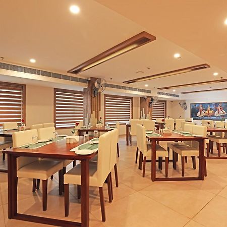 Hotel Krishnavalsam Regency Guruvāyūr Exteriér fotografie