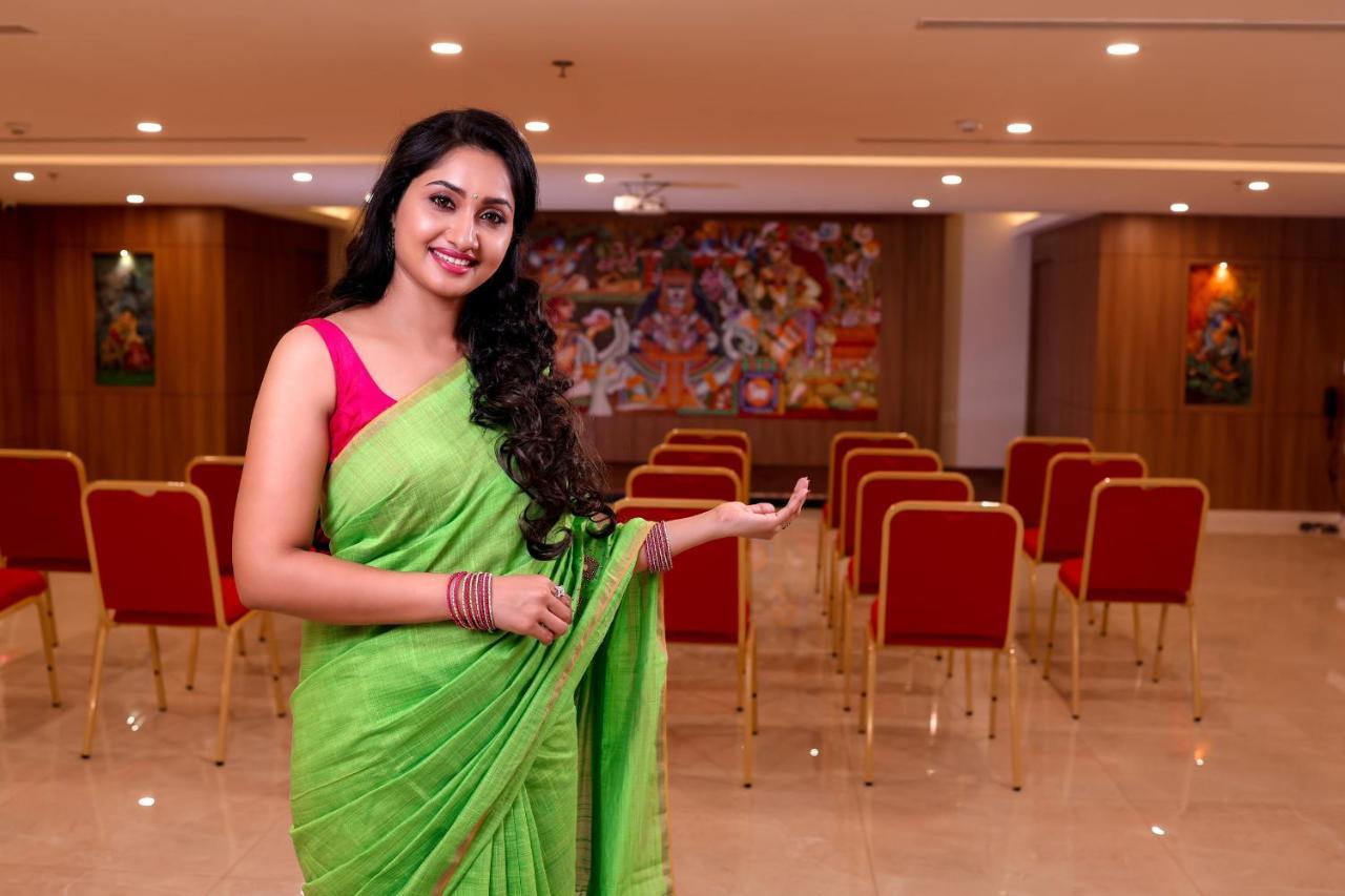 Hotel Krishnavalsam Regency Guruvāyūr Exteriér fotografie