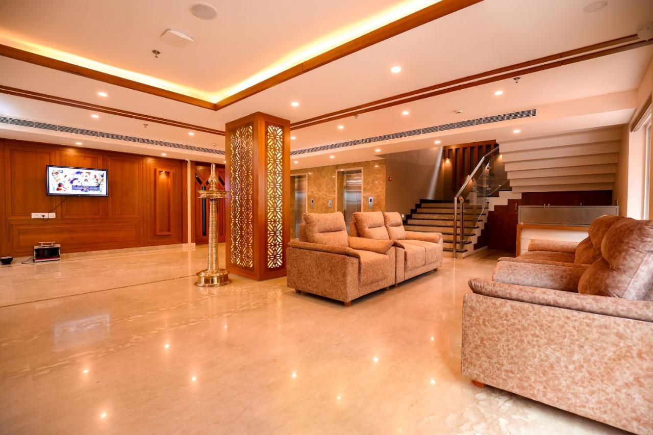Hotel Krishnavalsam Regency Guruvāyūr Exteriér fotografie
