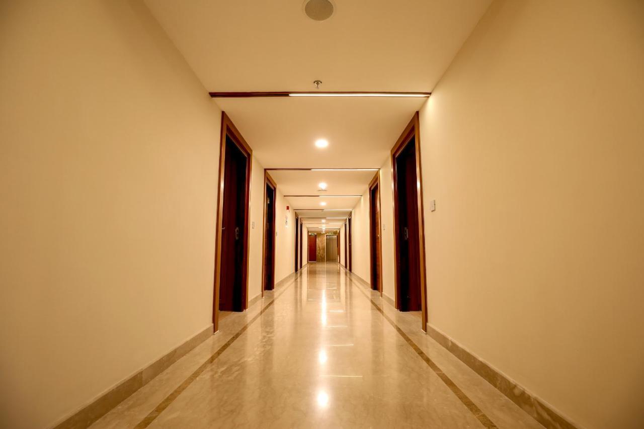 Hotel Krishnavalsam Regency Guruvāyūr Exteriér fotografie