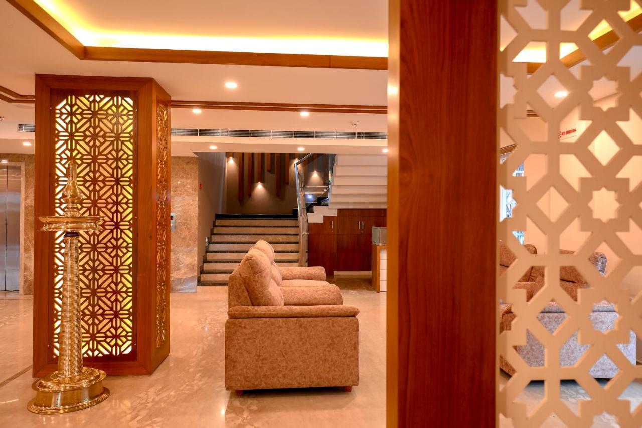 Hotel Krishnavalsam Regency Guruvāyūr Exteriér fotografie