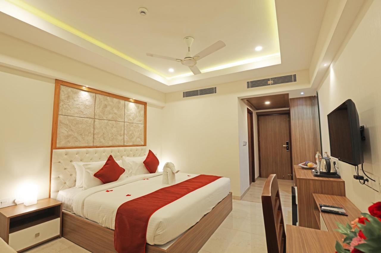 Hotel Krishnavalsam Regency Guruvāyūr Exteriér fotografie