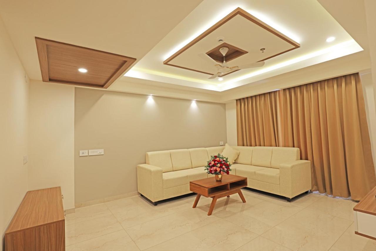 Hotel Krishnavalsam Regency Guruvāyūr Exteriér fotografie