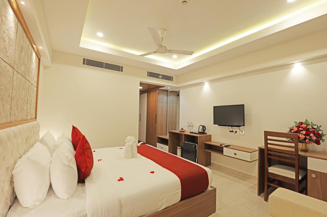 Hotel Krishnavalsam Regency Guruvāyūr Exteriér fotografie